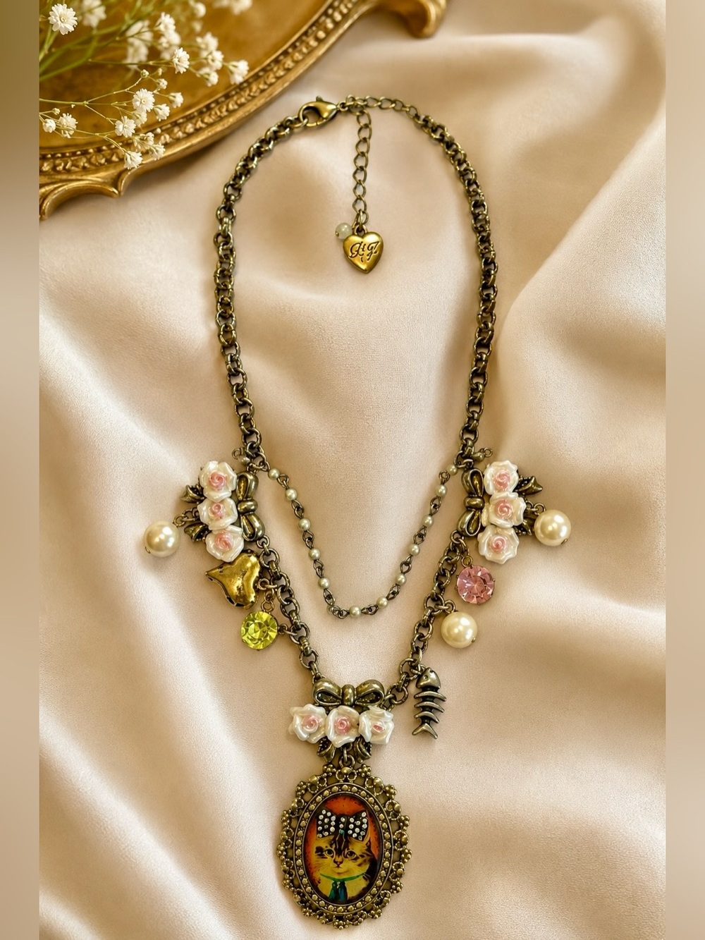 VTG ~ RARE ~ BETSY JOHNSON CAT CAMEO 🐈‍⬛